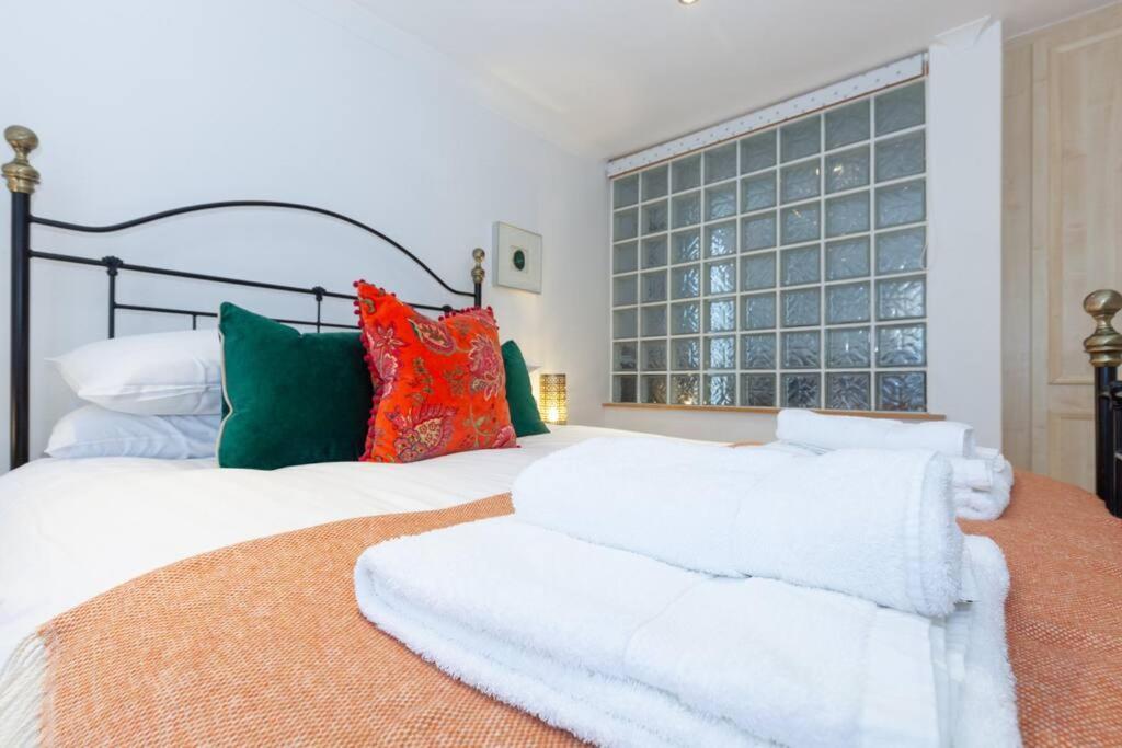 Apartment In The Heart Of The City Centre, Live Like A Local อ็อกซ์ฟอร์ด ภายนอก รูปภาพ