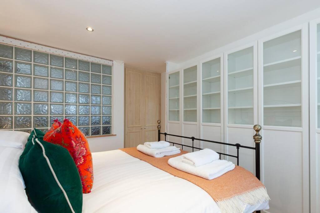 Apartment In The Heart Of The City Centre, Live Like A Local อ็อกซ์ฟอร์ด ภายนอก รูปภาพ