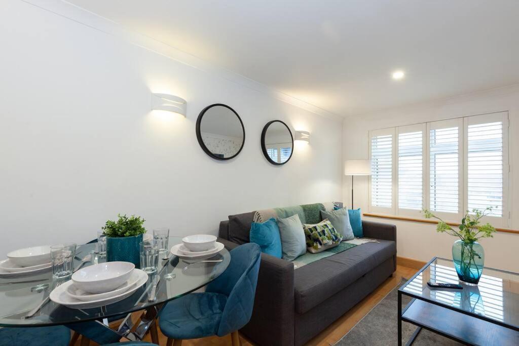 Apartment In The Heart Of The City Centre, Live Like A Local อ็อกซ์ฟอร์ด ภายนอก รูปภาพ